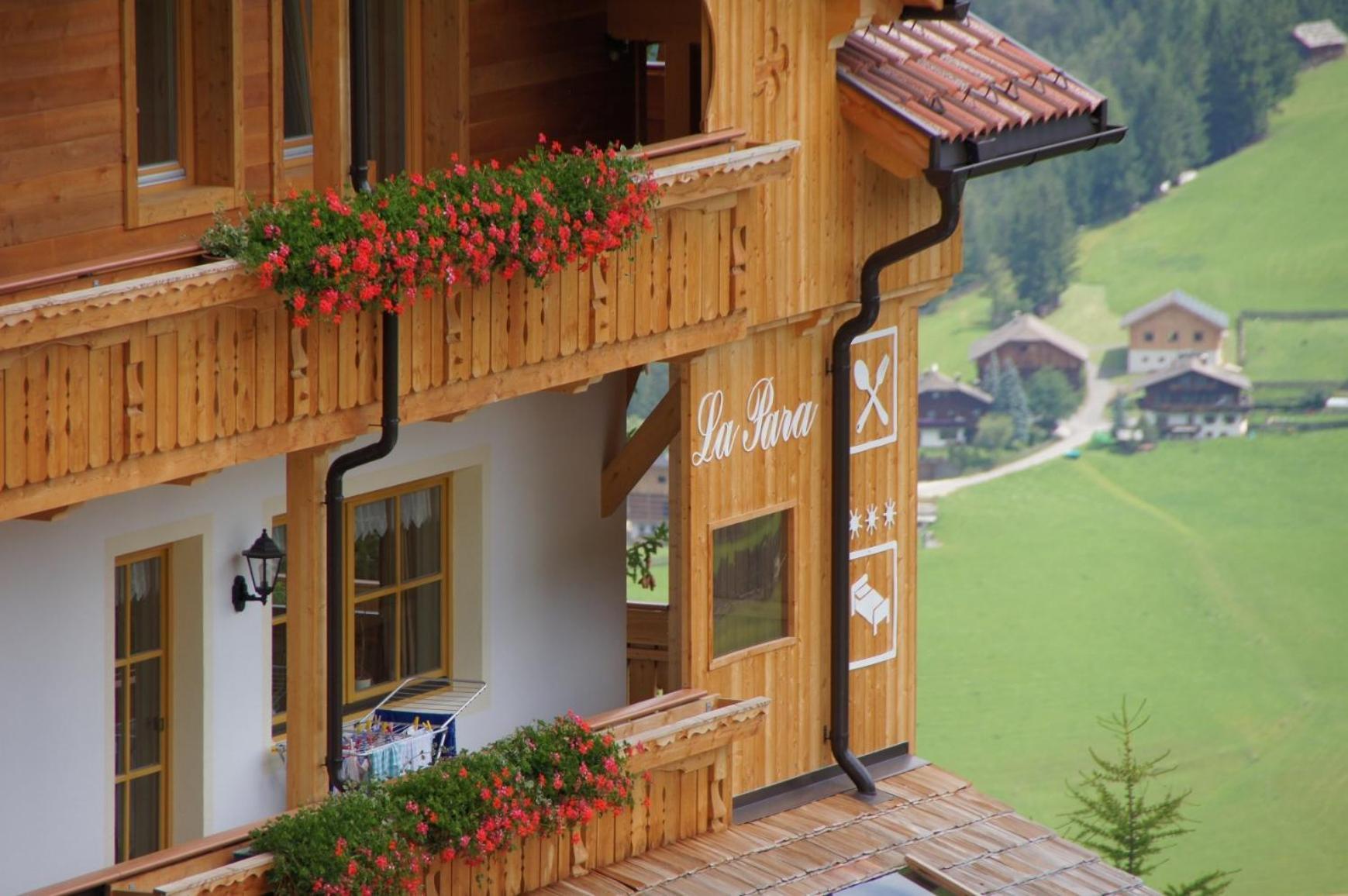 Rifugio La Para San Vigilio Di Marebbe Εξωτερικό φωτογραφία